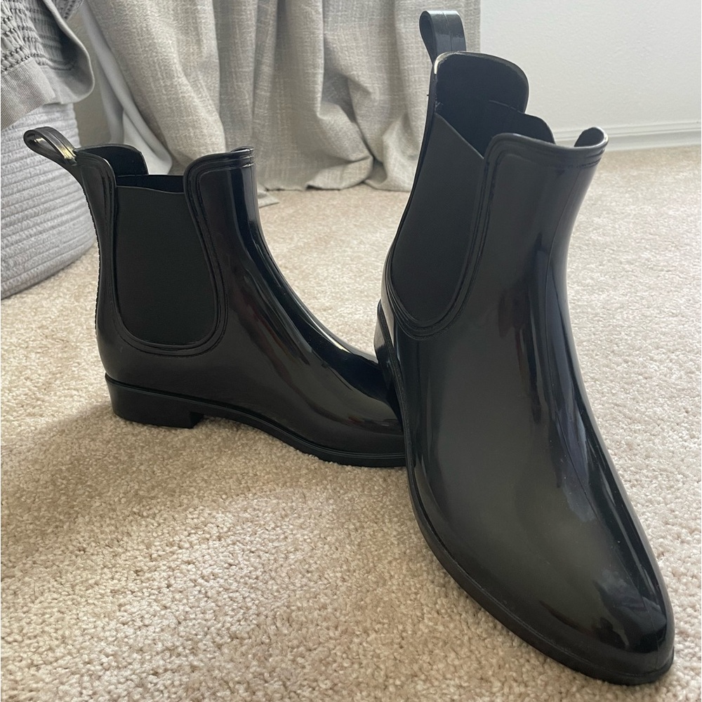Black Rain Booties. Like-New Condition. Size 10